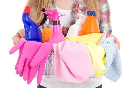 Bathroom cleaning service in a Maidavale home